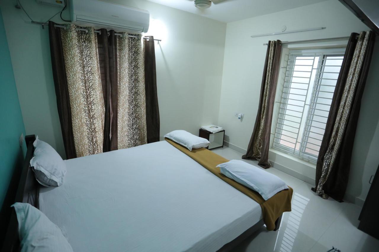 Moonlight Residency Hotel Tiruchirappalli ภายนอก รูปภาพ